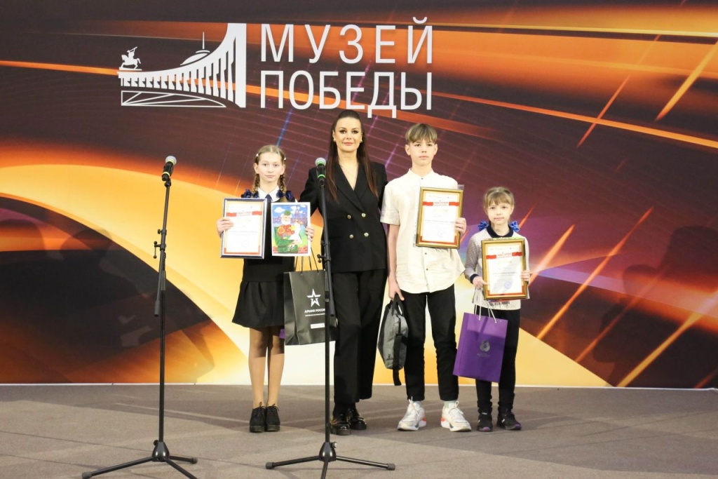 Юные тверитяне могут поучаствовать в конкурсе Фонда Оксаны Фёдоровой «Мои герои. Музыка Победы» 